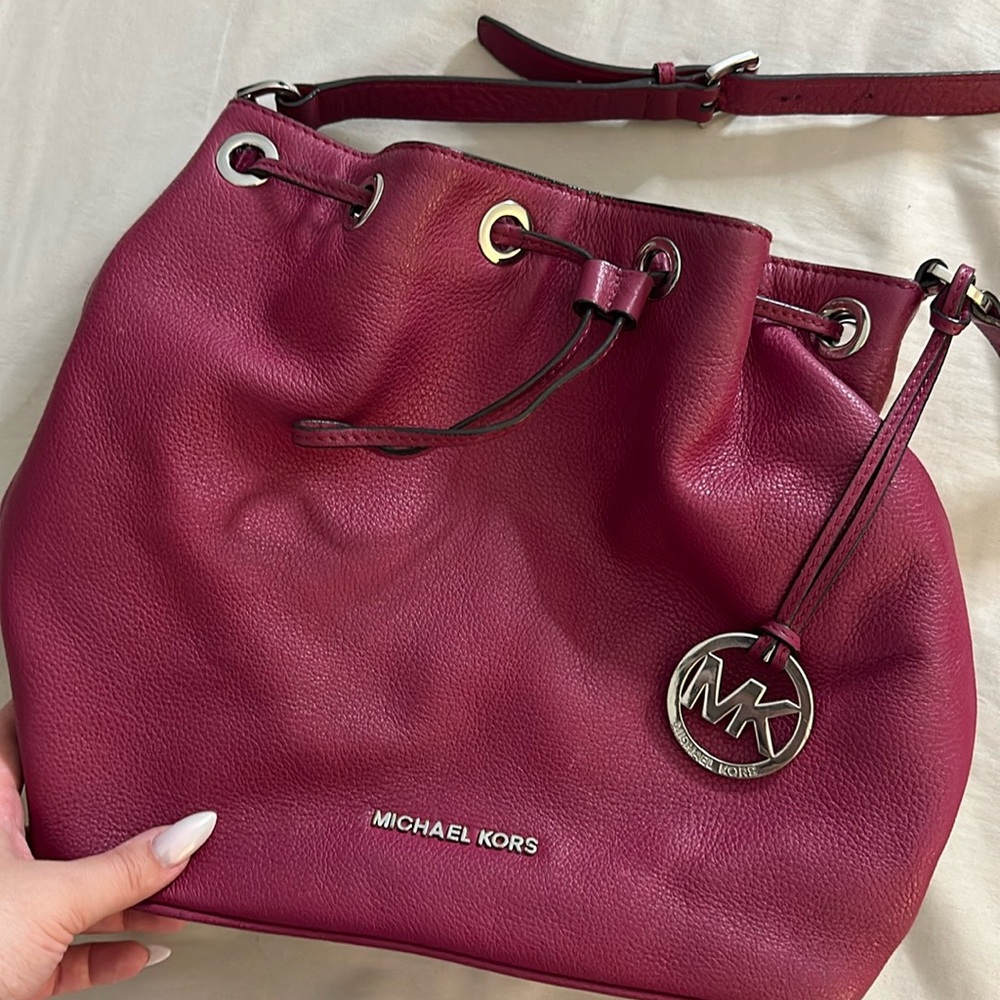 Lightly Used Michael Kors Satchel Bag. - image 1